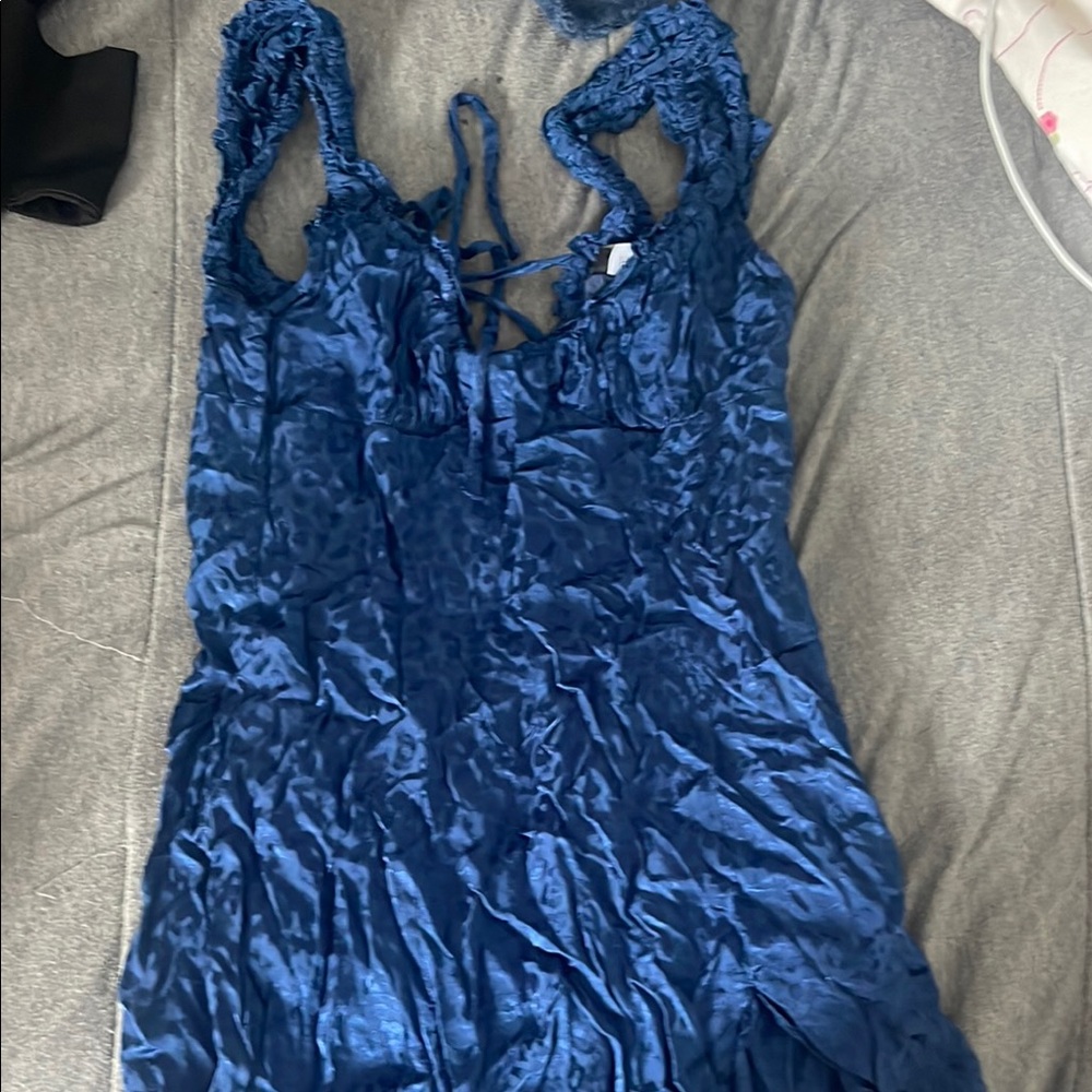 Blue pattern dress